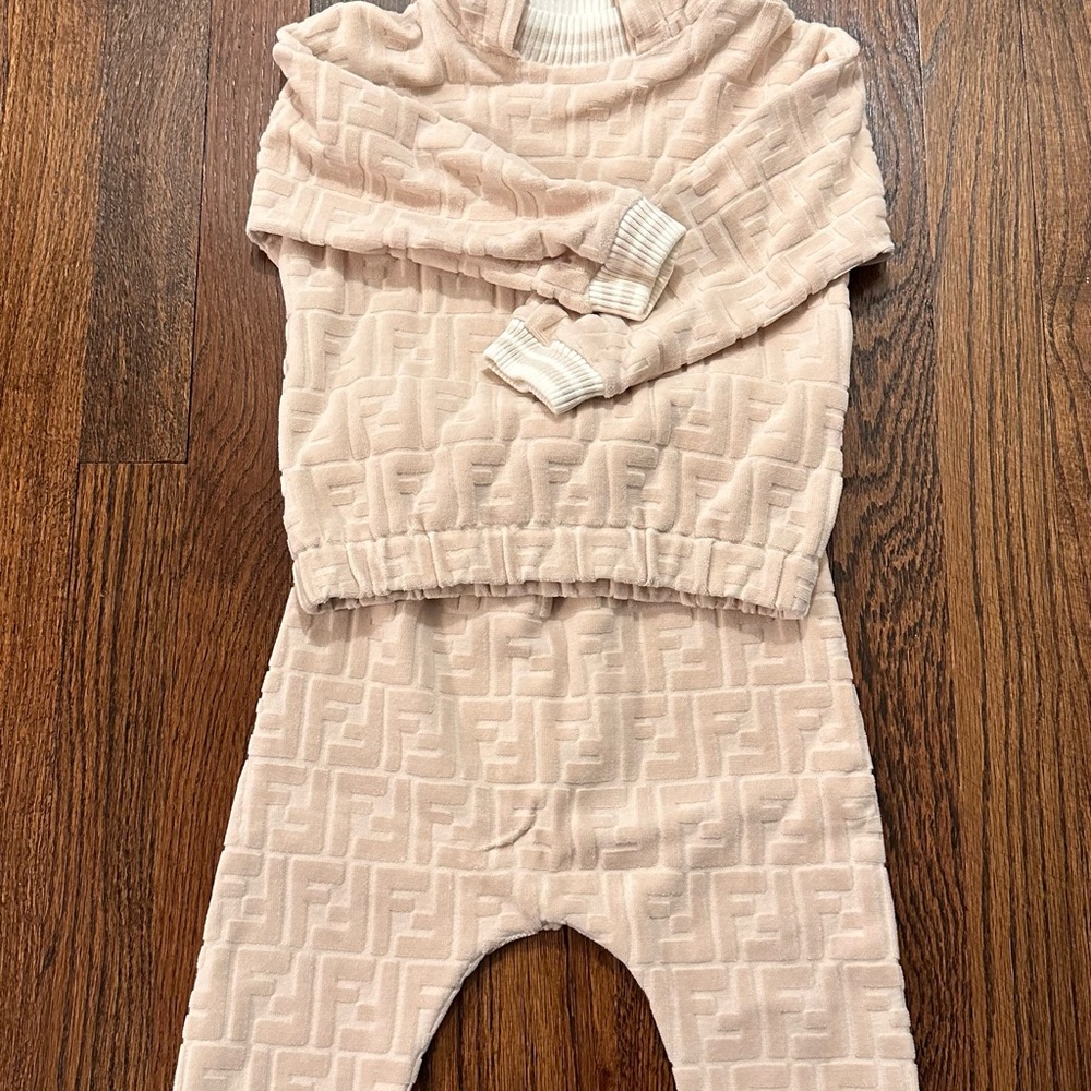 Fendi all over print unisex baby outfit